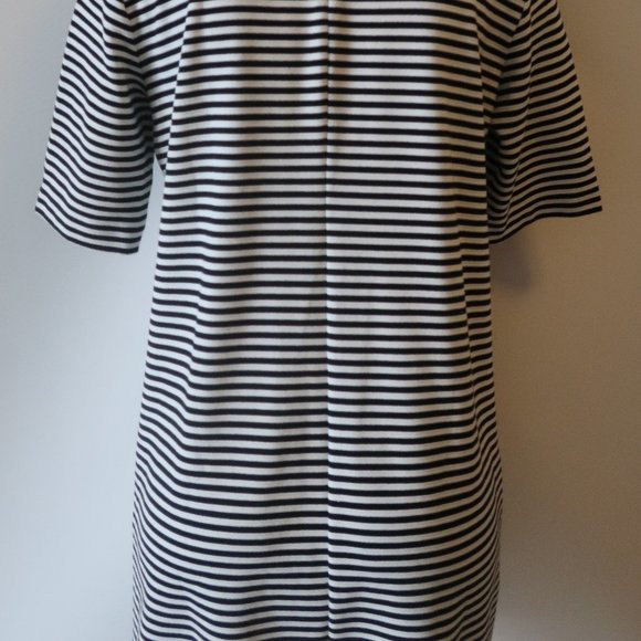 CLUB MONACO STRIPED SHORT SLEEVE SHIFT DRESS 8 * - Picture 8 of 12